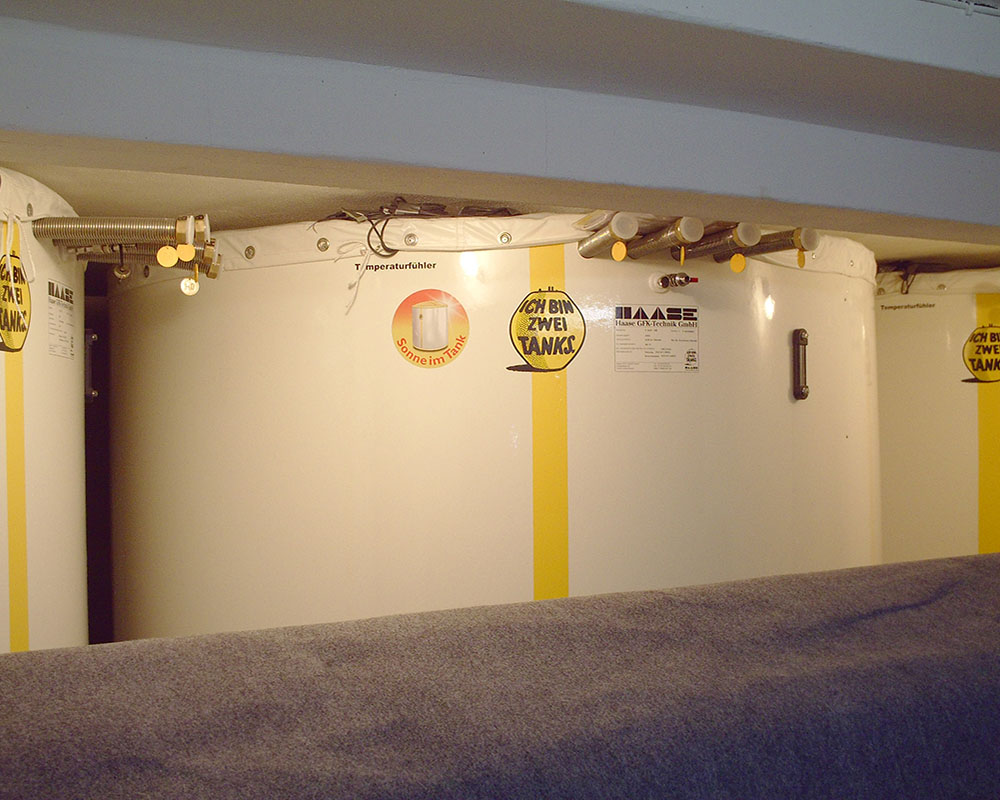 The previously unused waste heat from the ovens is now being reused for domestic water heating and heating support.